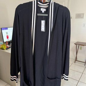 Avenue Size 26/28 Cardigan Sweater